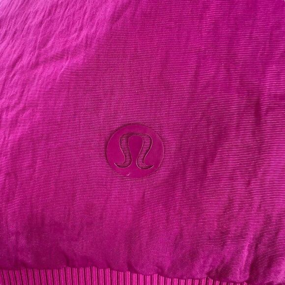 Lululemon Non-Stop Reversible Bomber in Ripened Raspberry Size 6 - Picture 9 of 11